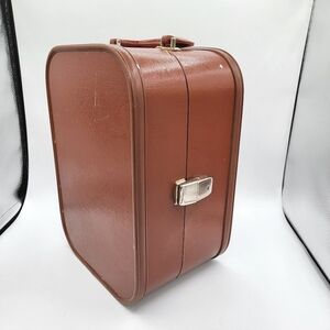 Vintage Trunk Suitcase Case #1969